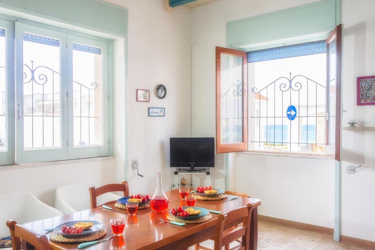 Casa Mamma Rita - Family House Villa Марина ди Манкаверза Екстериор снимка