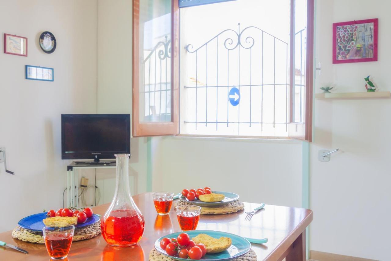 Casa Mamma Rita - Family House Villa Марина ди Манкаверза Екстериор снимка