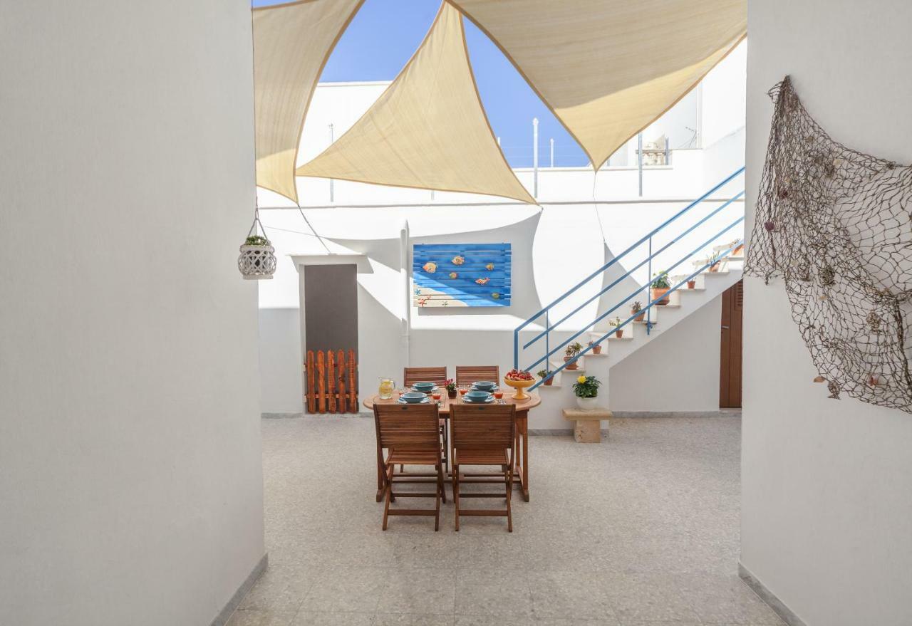 Casa Mamma Rita - Family House Villa Марина ди Манкаверза Екстериор снимка
